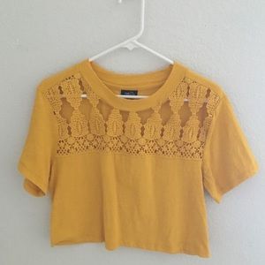 Medium Rue 21 Women’s Shirt